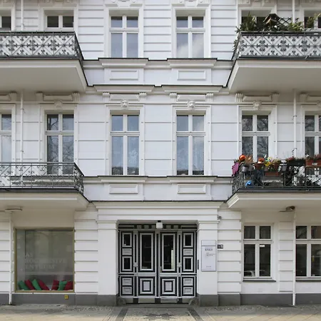 Limehome Werftstrasse Apartamento Berlim
